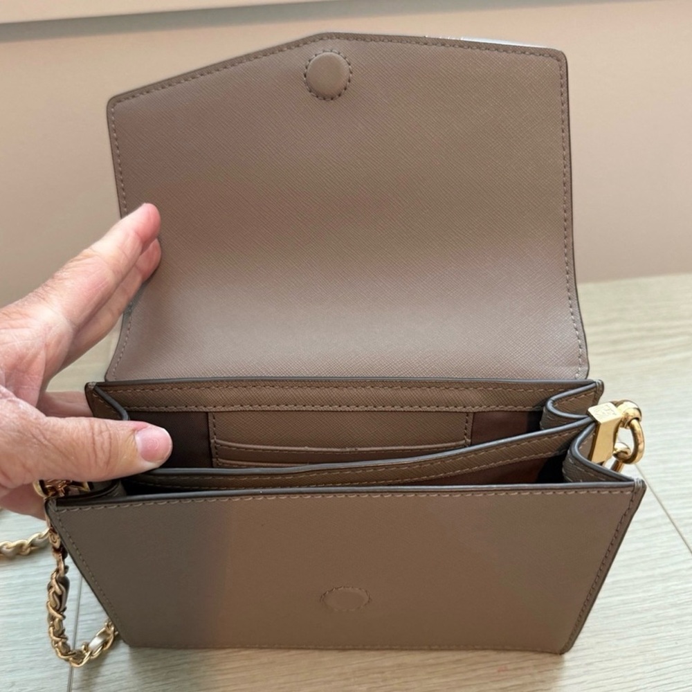 Tory Burch Gray Robinson Leather Mini Chain Bag - Picture 10 of 14